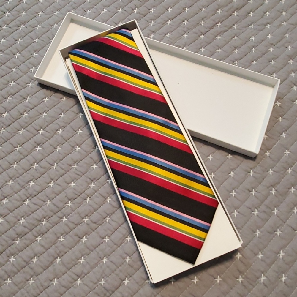 Vera Bradley Tie